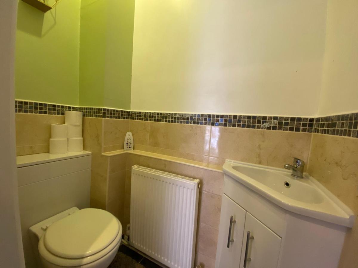 Host & Stay - Cotman Close Milton Keynes Exteriör bild